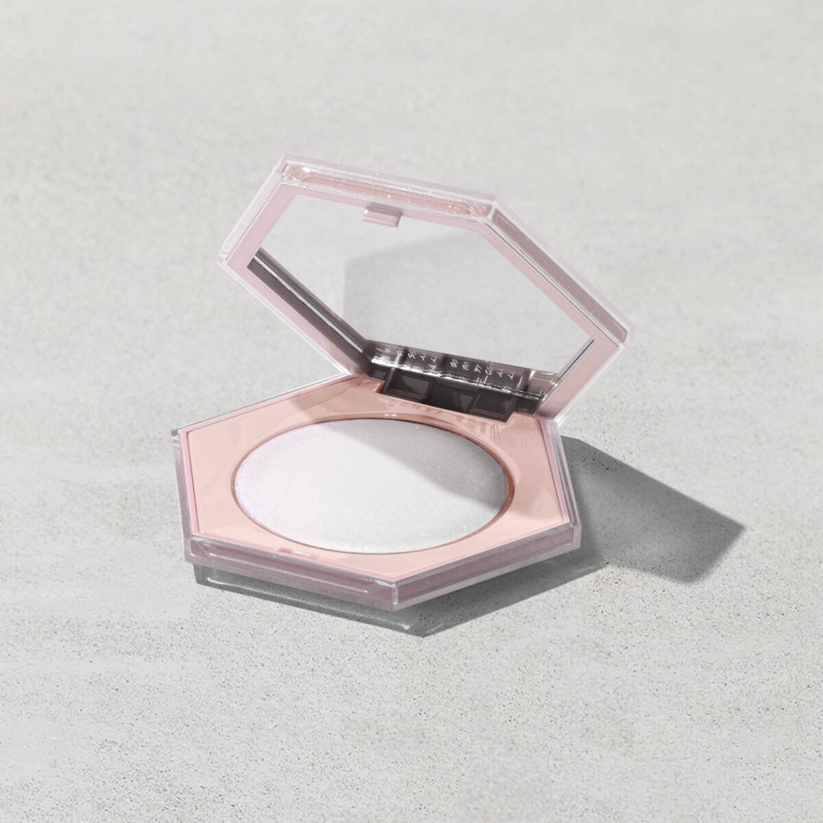 DIAMOND BOMB ALL-OVER DIAMOND VEIL (ILUMINADOR PARA EL ROSTRO)